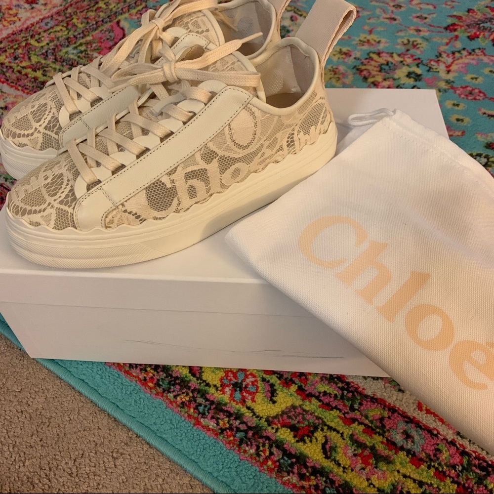 CHLOE LAUREN SNEAKERS✨